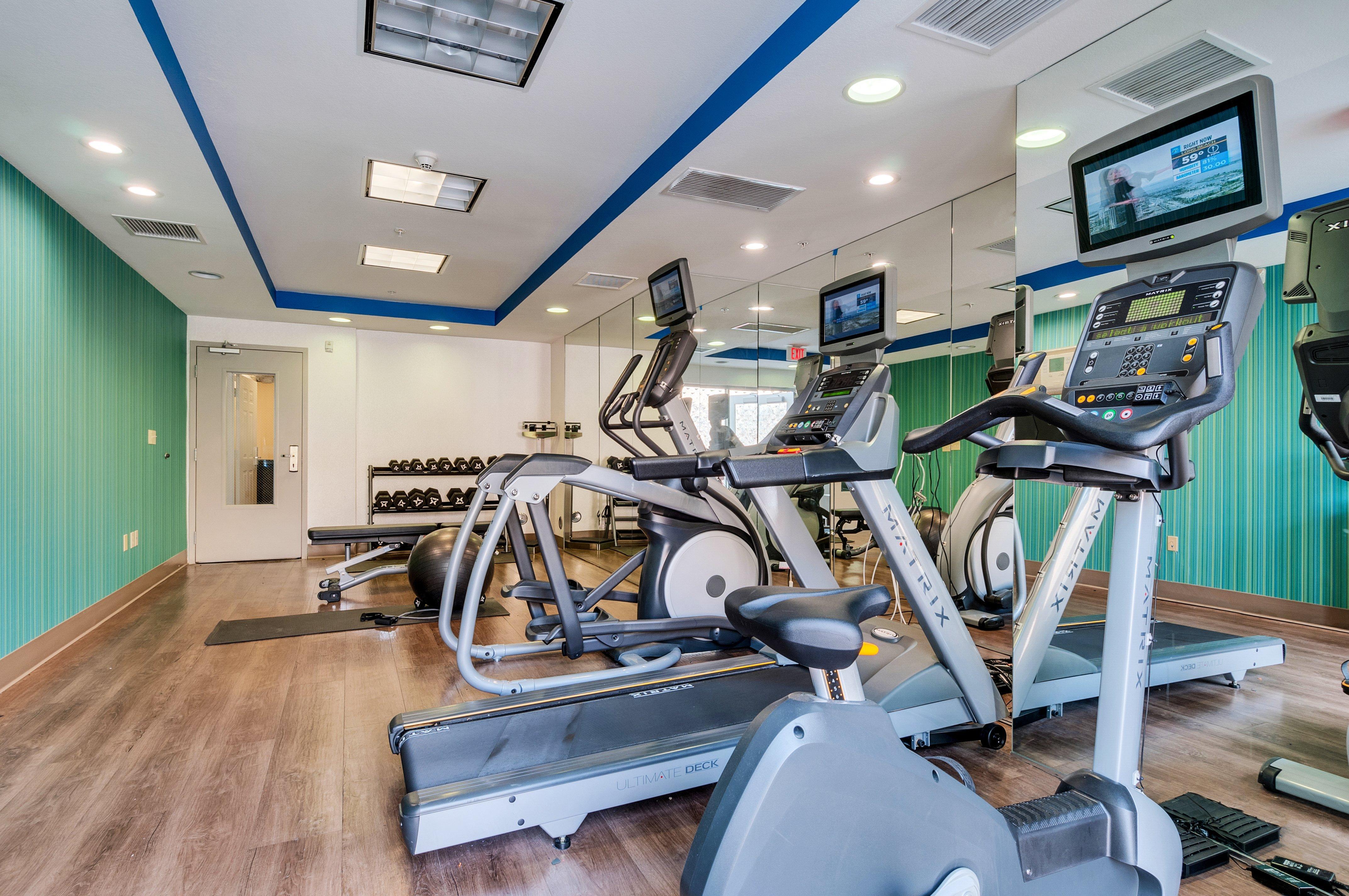 Holiday Inn Express Hotel & Suites Lake Elsinore By Ihg Buitenkant foto