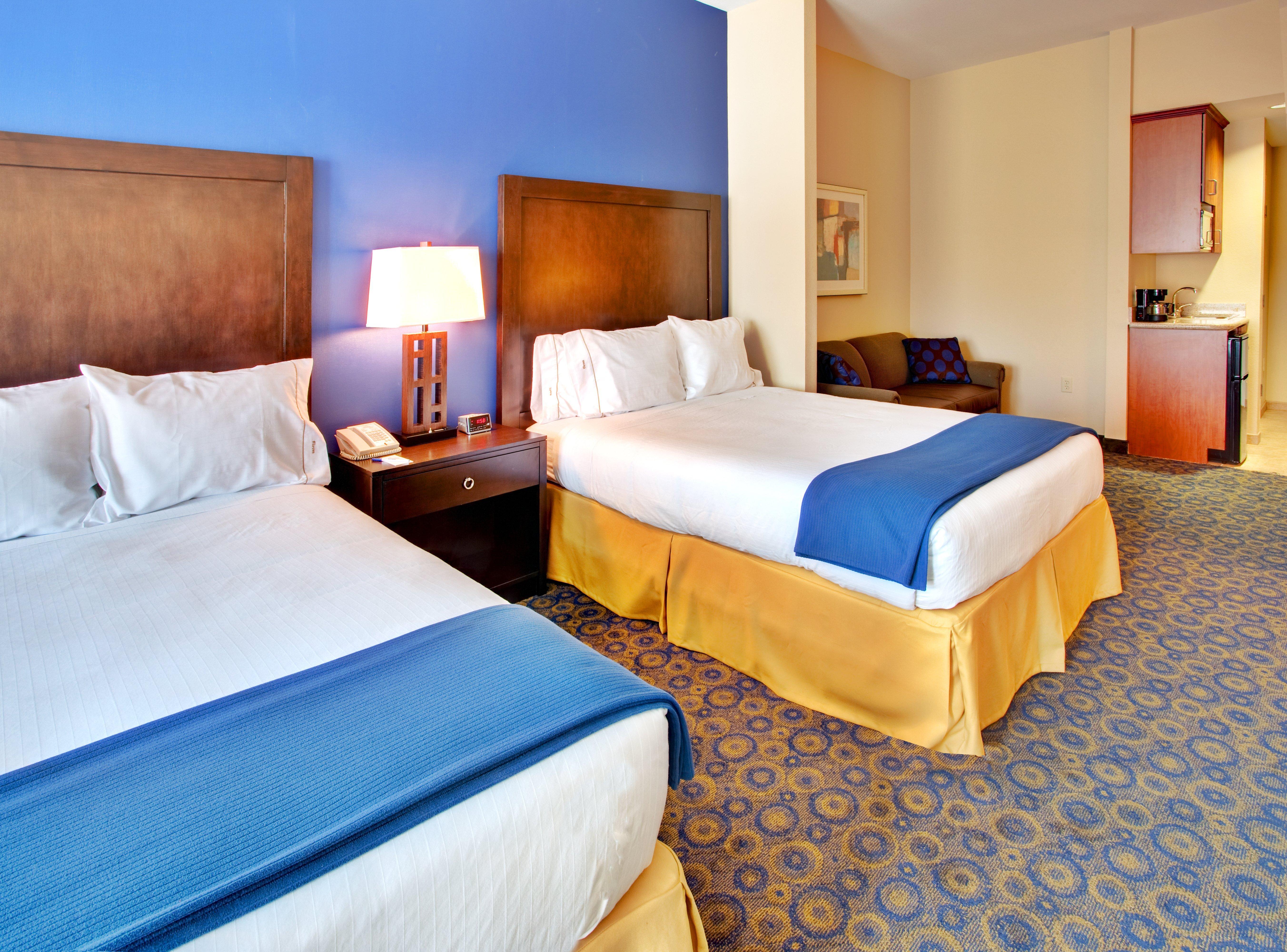 Holiday Inn Express Hotel & Suites Lake Elsinore By Ihg Buitenkant foto