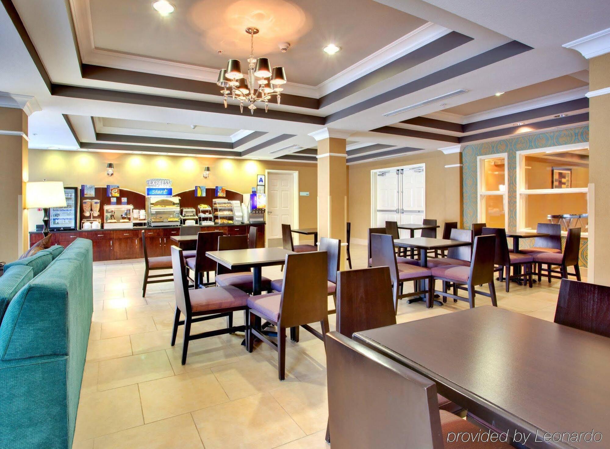 Holiday Inn Express Hotel & Suites Lake Elsinore By Ihg Buitenkant foto